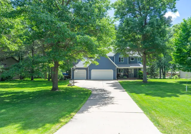 2nd image of 14434 Cottage Grove Dr, Baxter, MN 56425 | MLS# 7098347
