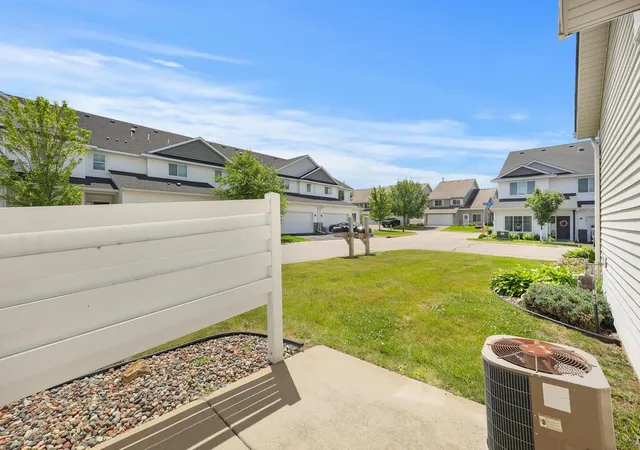 20th image of 7349 Kalland Cir Ne #46, Albertville, MN 55301 | MLS# 7098357