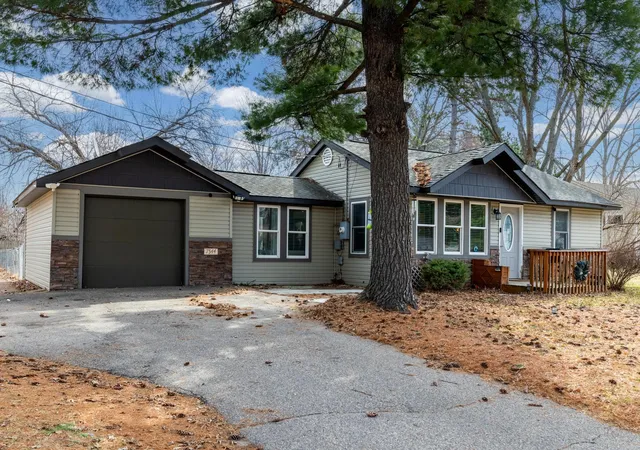 1st image of 7544 Douglas Dr N, Brooklyn Park, MN 55443 | MLS# 7098362