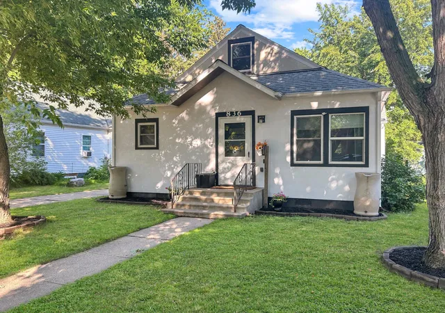 2nd image of 836 3rd St Sw, Wadena, MN 56482 | MLS# 7098365