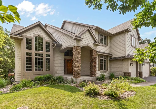 Photo 3 of Single family home for sale at 3582 Birchpond Rd, Saint Paul, MN 55122 | MLS# 7098395 | Listing updated on 2026-10-16
