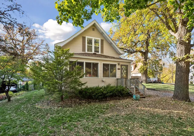 Photo 1 of Single family home for sale at 4300 France Ave S, Edina, MN 55410 | MLS# 7098402 | Listing updated on 2026-10-27