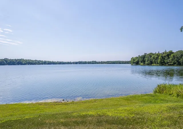 2nd image of 23519 W Foxview Ln, Detroit Lakes, MN 56501 | MLS# 7098411