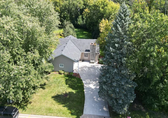 Homes for sale in North Saint Paul, MN | 2292 7Th St N, North Saint Paul, MN 55109 | MLS# 7098414