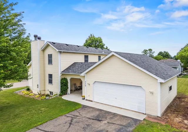 Homes for sale in Delano, MN | 550 Merriman Ct, Delano, MN 55328 | MLS# 7098440