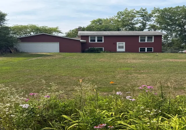 1st image of 25350 101st St Nw, Zimmerman, MN 55398 | MLS# 7098442