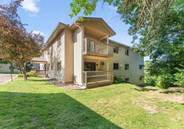 Photo 1 of Condo for sale at 6601 Buckley Cir #105, Inver Grove Heights, MN 55076 | MLS# 7098467 | Listing updated on 2026-09-03