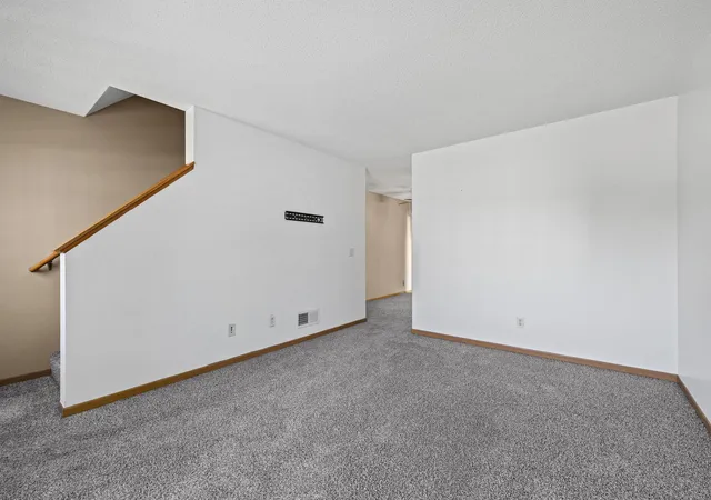 Photo 2 of Single family home for sale at 15537 Foghorn Ln #45, Saint Paul, MN 55124 | MLS# 7098476 | Listing updated on 2026-08-28