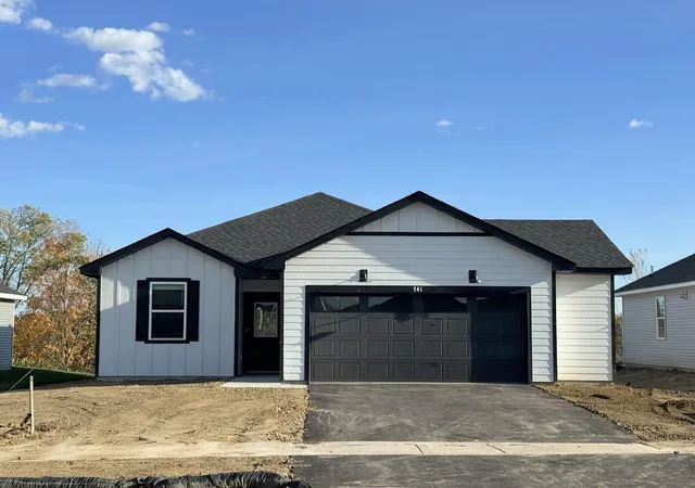 Photo 1 of Single family home for sale at 741 Vista Ct, Hanover, MN 55341 | MLS# 7098478 | Listing updated on 2026-10-08