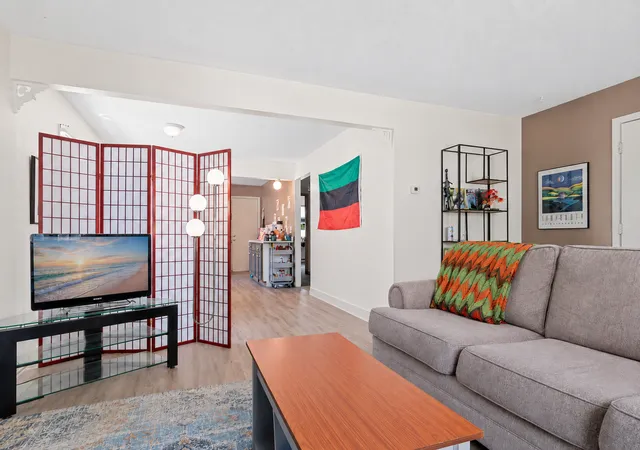 Photo 2 of Multi family home for sale at 921 Weeks Ave Se, Minneapolis, MN 55414 | MLS# 7098486 | Listing updated on 2026-08-19
