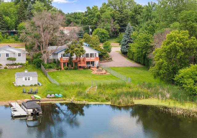 Photo 1 of Sale Pending at 640 Highway 96 W, Saint Paul, MN 55126 | MLS# 7098489 | Listing updated on 2026-10-20