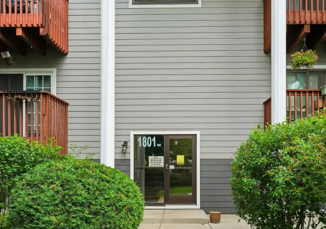Homes for sale in Coon Rapids, MN | 1801 113Th Ave Nw #106, Coon Rapids, MN 55433 | MLS# 7098502