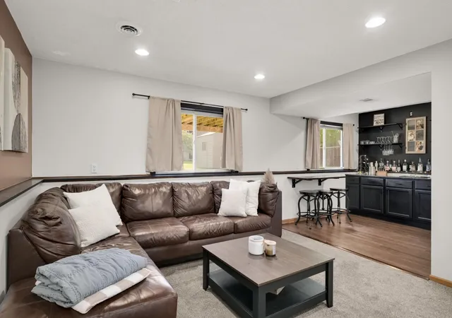 4th image of 201 13Th St, Farmington, MN 55024 | MLS# 7098515