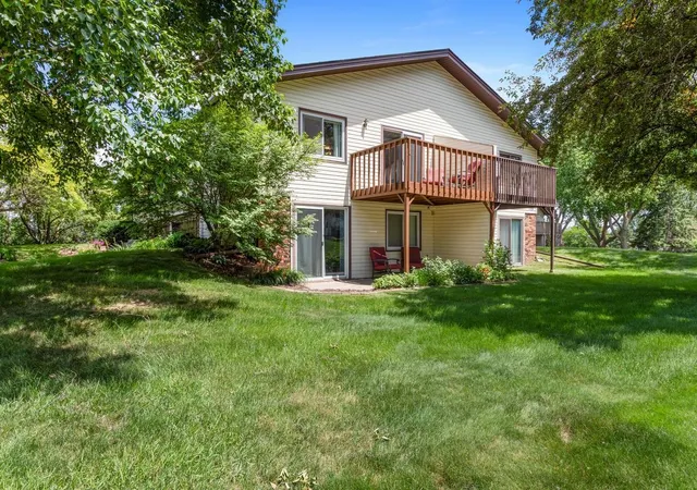 Homes for sale in Shoreview, MN | 1053 Bridge St, Shoreview, MN 55126 | MLS# 7098523