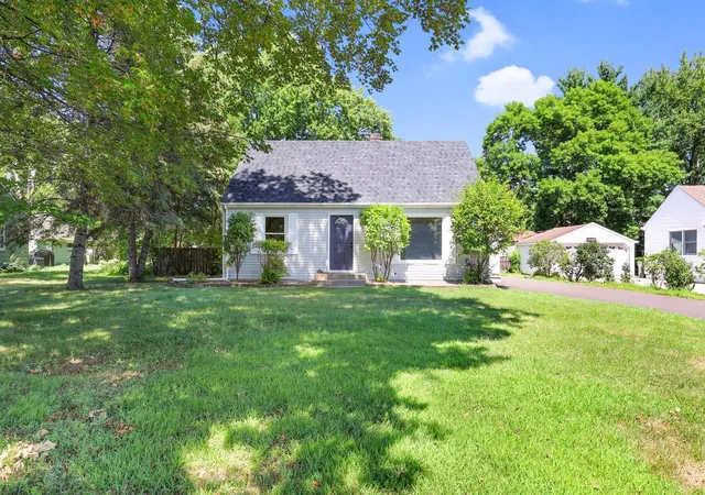 Photo 2 of Single family home for sale at 1051 Burke Ave W, Saint Paul, MN 55113 | MLS# 7098533 | Listing updated on 2026-10-07