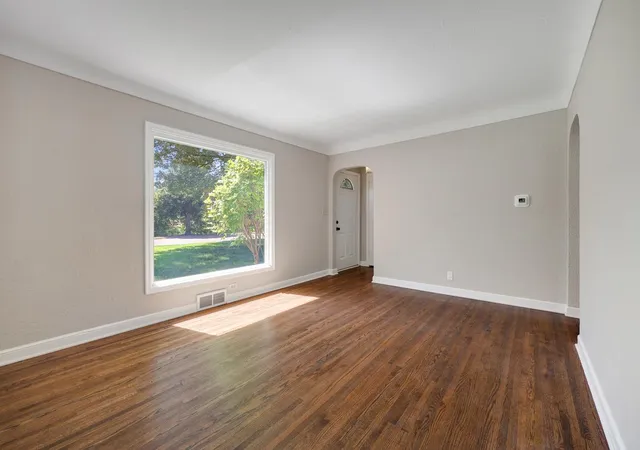 Photo 3 of Single family home for sale at 1051 Burke Ave W, Saint Paul, MN 55113 | MLS# 7098533 | Listing updated on 2026-10-07