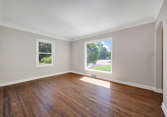 Photo 4 of Single family home for sale at 1051 Burke Ave W, Saint Paul, MN 55113 | MLS# 7098533 | Listing updated on 2026-10-07