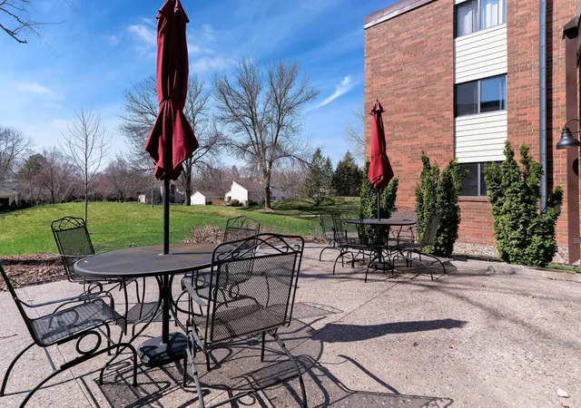 Photo 1 of Sale Pending at 4 Pine Tree Dr #110, Saint Paul, MN 55112 | MLS# 7098536 | Listing updated on 2026-09-02