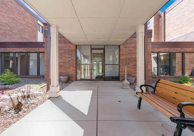 Photo 3 of Sale Pending at 4 Pine Tree Dr #110, Saint Paul, MN 55112 | MLS# 7098536 | Listing updated on 2026-09-02