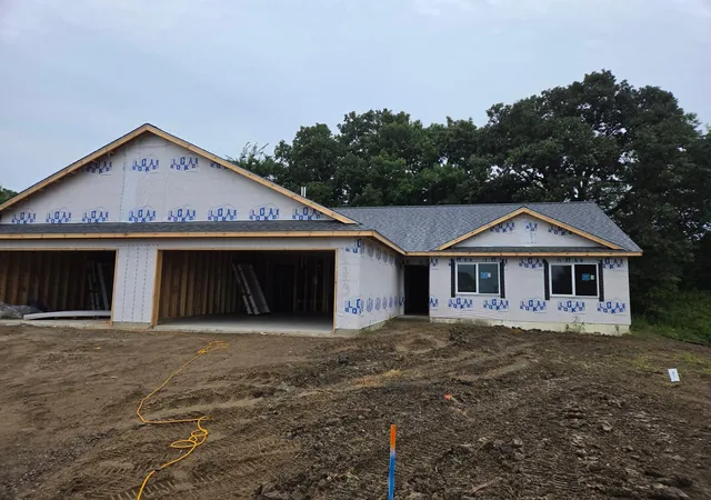 Photo 1 of Single family home for sale at 1119 8th Avenue Se, Waseca, MN 56093 | MLS# 7098547 | Listing updated on 2026-09-02