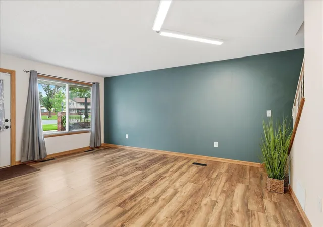 5th image of 193 96Th Ln Ne, Minneapolis, MN 55434 | MLS# 7098548
