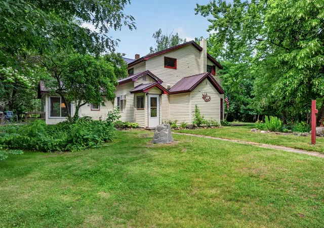 Homes for sale in Webster, WI | 9473 County Road D, Webster, WI 54893 | MLS# 7098583