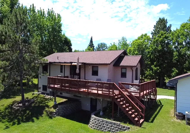 2nd image of 36991 450th St, Palisade, MN 56469 | MLS# 7098607