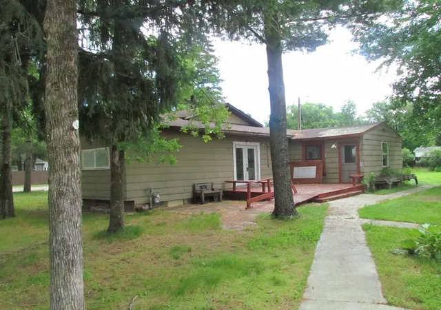 Homes for sale in Motley, MN | 216 Birch St E, Motley, MN 56466 | MLS# 7098613
