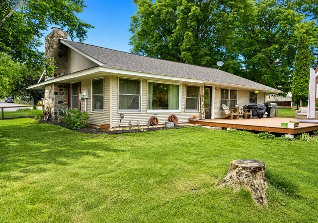 Homes for sale in Luck, WI | 304 S 3Rd St, Luck, WI 54853 | MLS# 7098645