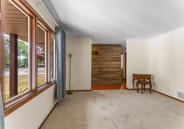 Photo 3 of Sale Pending at 8654 Janero Ave S, Cottage Grove, MN 55016 | MLS# 7098674 | Listing updated on 2026-09-06