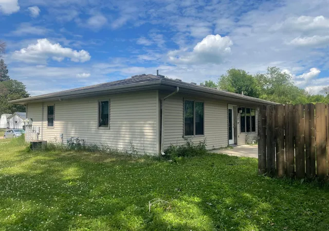 Homes for sale in Albert Lea, MN | 1012 1018 Wealthy St, Albert Lea, MN 56007 | MLS# 7098680