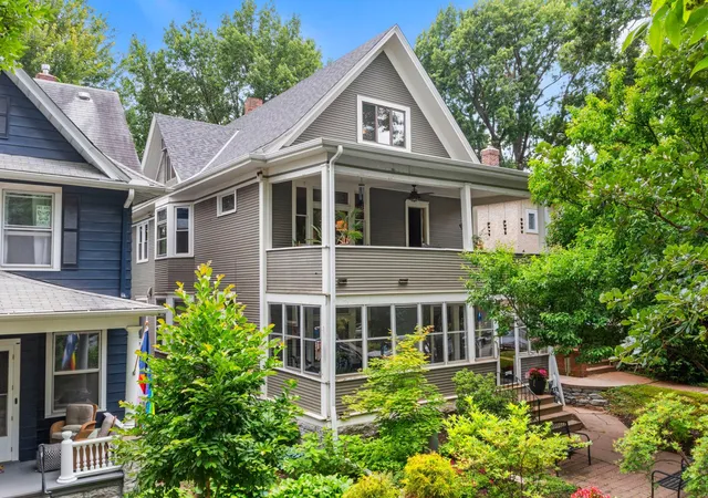 Photo 1 of Sale Pending at 1200 Laurel Ave, Saint Paul, MN 55104 | MLS# 7098683 | Listing updated on 2026-09-13