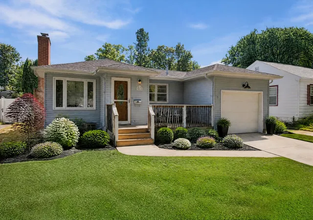 Photo 2 of Single family home for sale at 1614 6th Street S, Fargo, ND 58103 | MLS# 7098692 | Listing updated on 2026-09-24