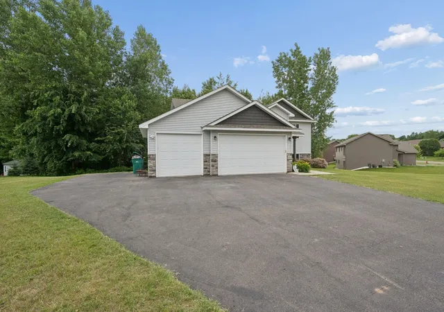 Homes for sale in Cambridge, MN | 683 Elins Lake Rd Se, Cambridge, MN 55008 | MLS# 7098693