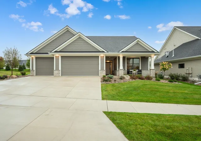 Single family home for sale at 2657 Scenic Point Dr SW, Rochester, MN 55902 | MLS# 7098695