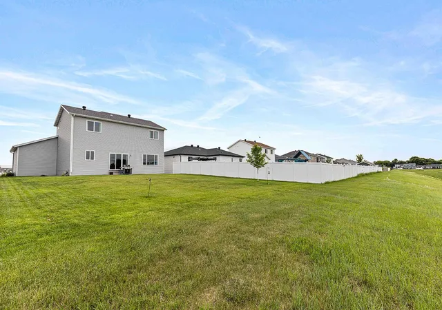 5th image of 6363 S 54Th Ave S, Fargo, ND 58104 | MLS# 7098698