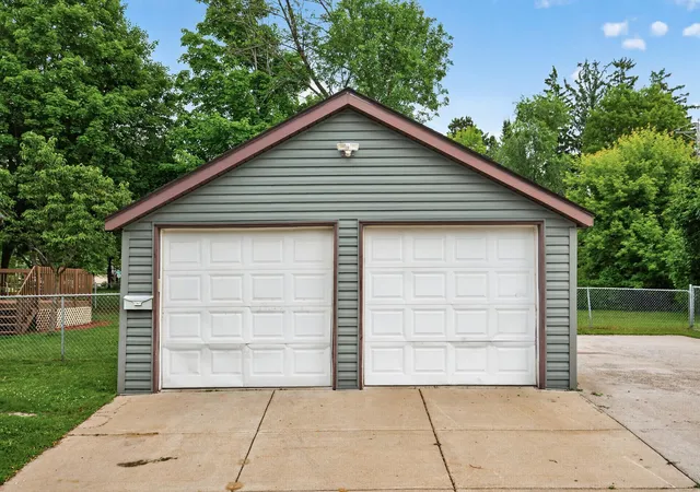 Homes for sale in Cambridge, MN | 543 5th Ave Sw, Cambridge, MN 55008 | MLS# 7098700