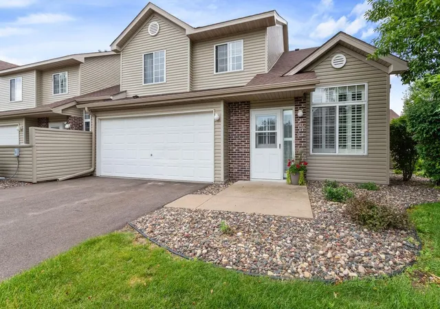 Photo 1 of Sale Pending at 2440 Oakridge Cir, Hudson, WI 54016 | MLS# 7098725 | Listing updated on 2026-09-04