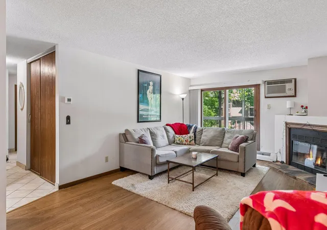 Photo 4 of Condo for sale at 3850 Plymouth Blvd #205, Minneapolis, MN 55446 | MLS# 7098773 | Listing updated on 2026-08-05