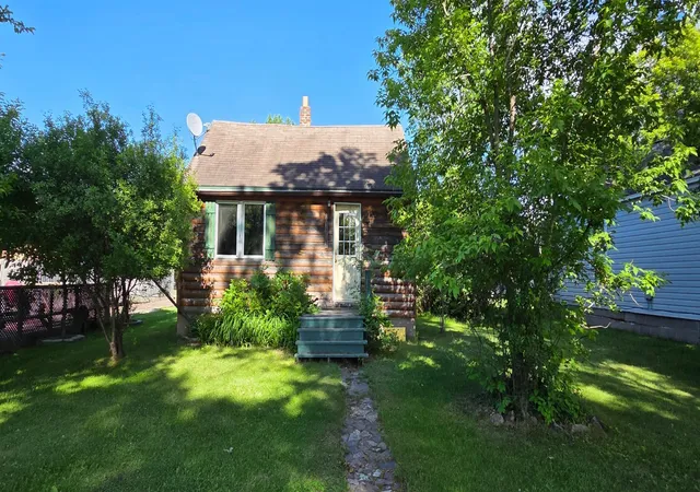 Homes for sale in International Falls, MN | 1313 1st Ave E, International Falls, MN 56649 | MLS# 7098785
