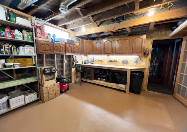 33rd image of 803 S Pine St, Caledonia, MN 55921 | MLS# 7098825