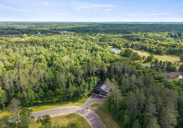 3rd image of 34398 Sunup Trl, Crosslake, MN 56442 | MLS# 7098852