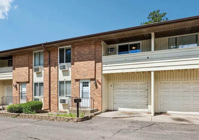 Photo 3 of Condo for sale at 7454 Olson Memorial Hwy, Minneapolis, MN 55427 | MLS# 7098853 | Listing updated on 2026-08-25