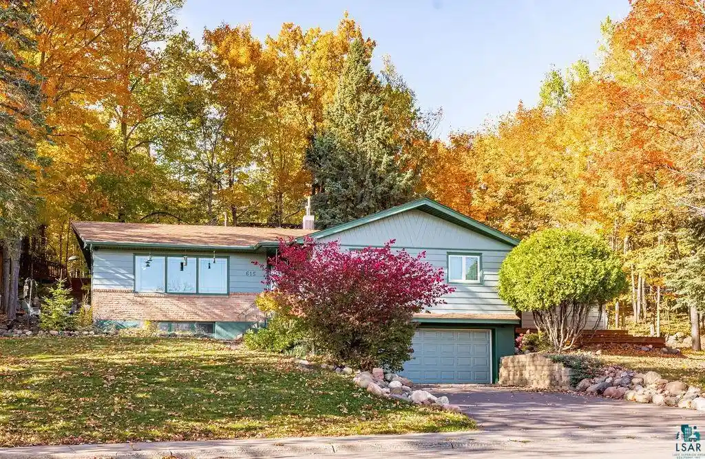 Photo 2 of Single family home for sale at 615 Snively Rd, Duluth, MN 55803 | MLS# 7098869 | Listing updated on 2026-10-15