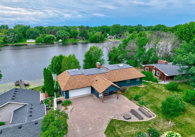 Homes for sale in Oakdale, MN | 520 Glenbrook Ave N, Oakdale, MN 55128 | MLS# 7098927