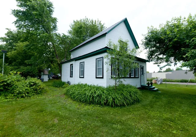 2nd image of 301 N 10th St, Cameron, WI 54822 | MLS# 7098930