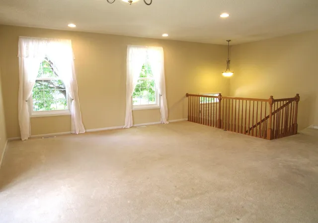 3rd image of 5516 Elm Grove Ct, New Hope, MN 55428 | MLS# 7098931
