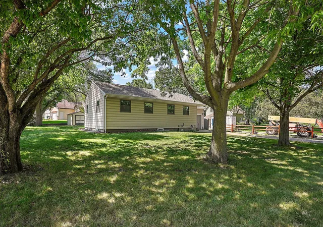 2nd image of 417 Central Ave S, Young America, MN 55397 | MLS# 7098933