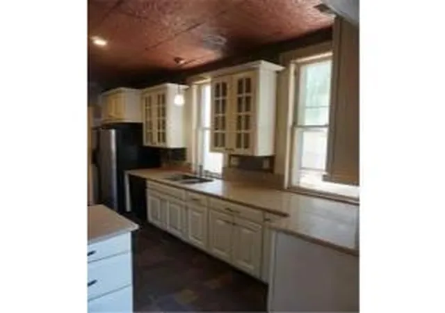 Photo 2 of Multi family home for sale at 520 S 2nd Street, Mankato, MN 56001 | MLS# 7098936 | Listing updated on 2026-08-28