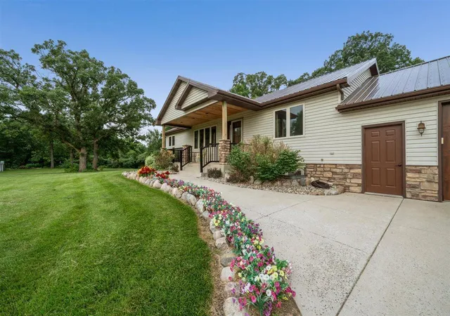 Homes for sale in Alexandria, MN | 4700 Rural Oaks Dr Se, Alexandria, MN 56308 | MLS# 7098989